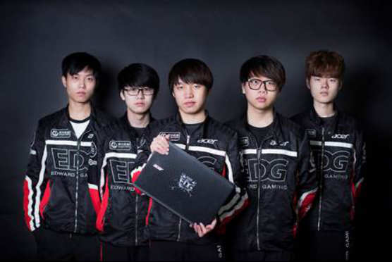 他的替补登 他的替补登